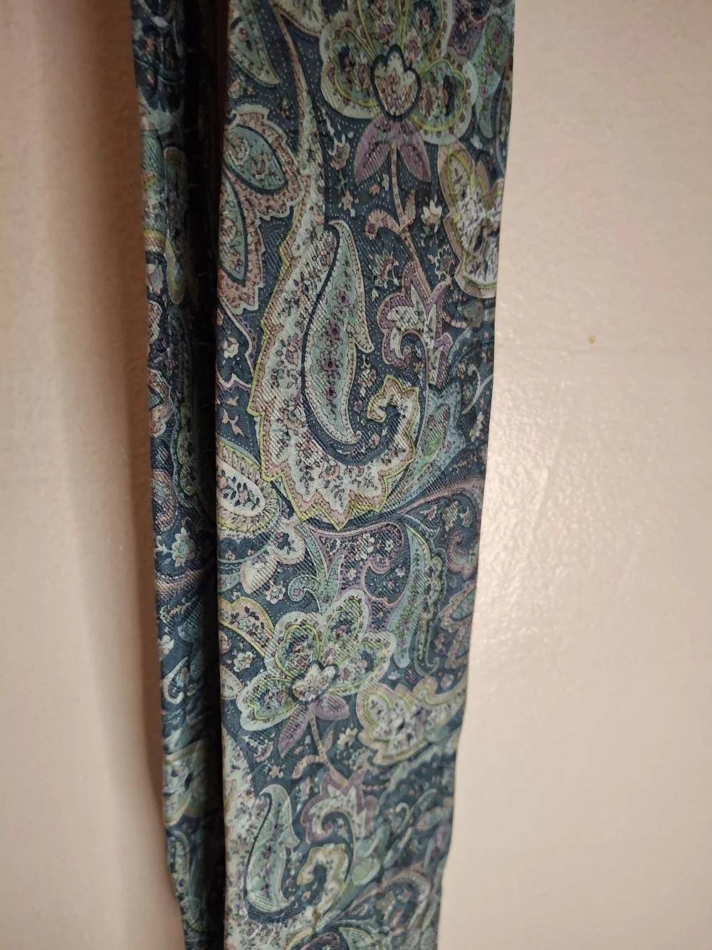 Stafford Paisley Silk Tie in Teal, Green, Blue